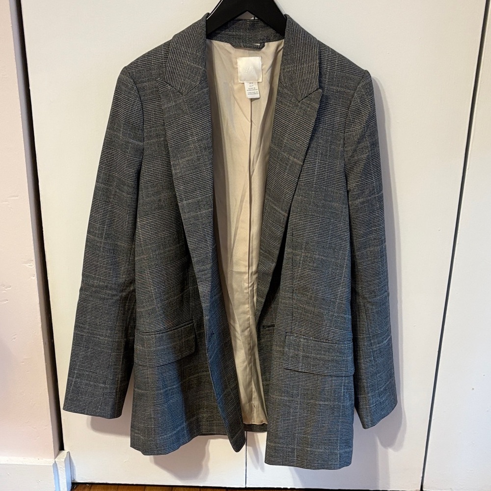 H&M Black and White Checkered Blazer